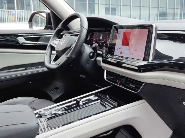 Volkswagen Teramont — Фото автомобиля 7