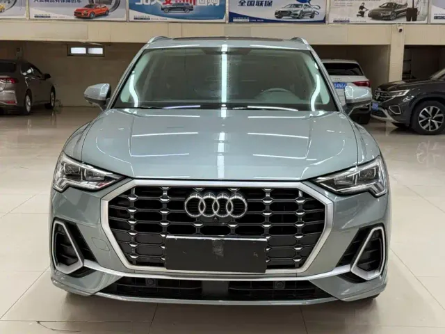 Audi Q3 — Фото автомобиля 2