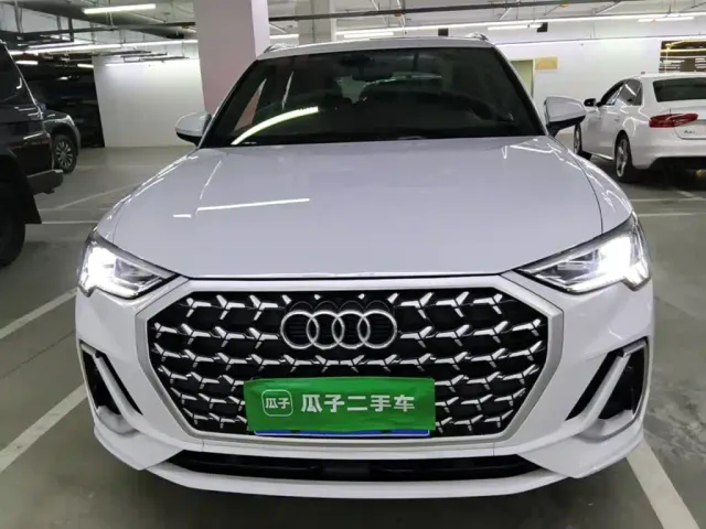 Audi Q3 — Фото автомобиля 2