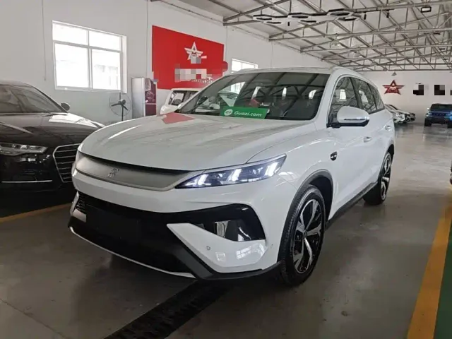 Фотография автомобиля — BYD Song Pro
