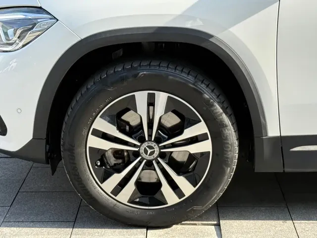 Mercedes-Benz GLA-Class — Фото автомобиля 10