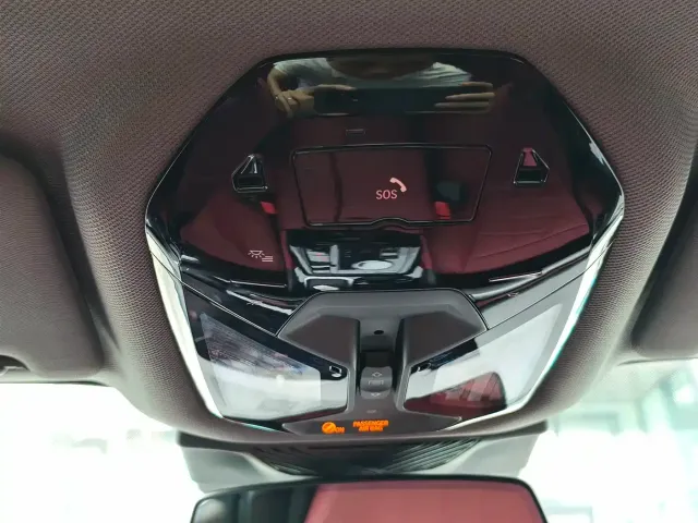 BMW 5 Series — Фото автомобиля 25