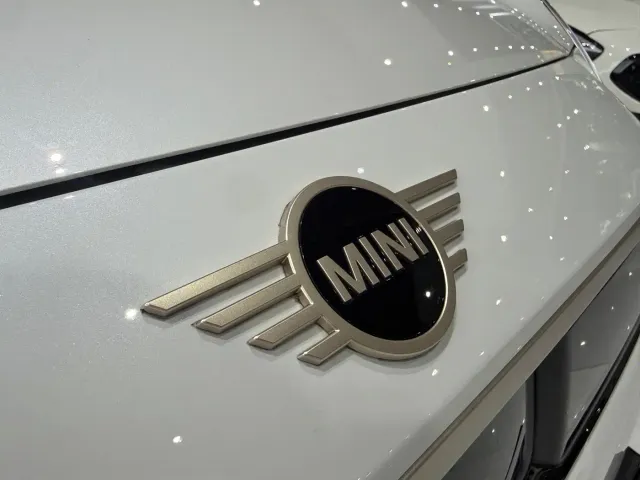 MINI Cooper — Фото автомобиля 11