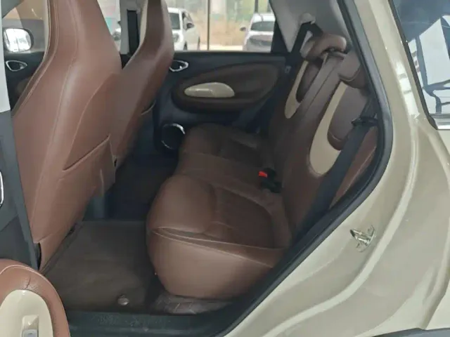 Wuling Bingo — Фото автомобиля 16