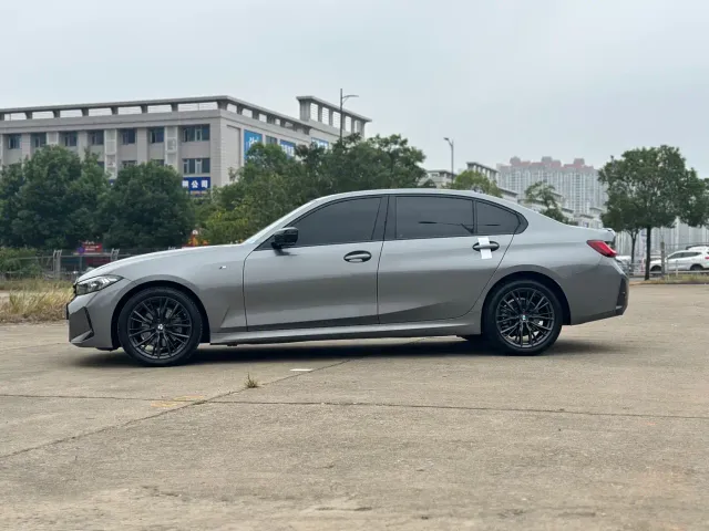 BMW 3 Series — Фото автомобиля 5
