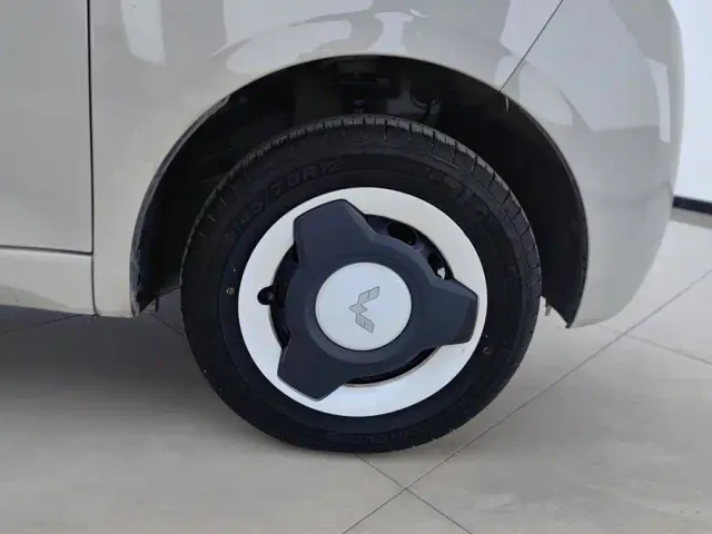 Wuling Hongguang Mini EV — Фото автомобиля 6
