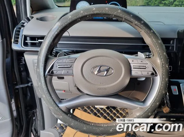 Hyundai Staria — Фото автомобиля 10