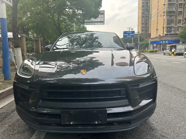 Porsche Macan — Фото автомобиля 2