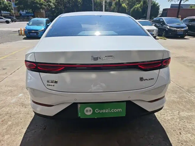 BYD Qin PLUS — Фото автомобиля 5