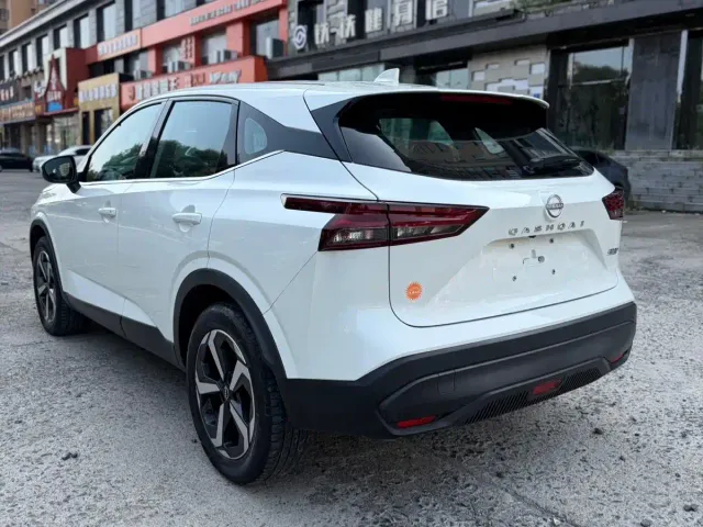 Nissan Qashqai — Фото автомобиля 4