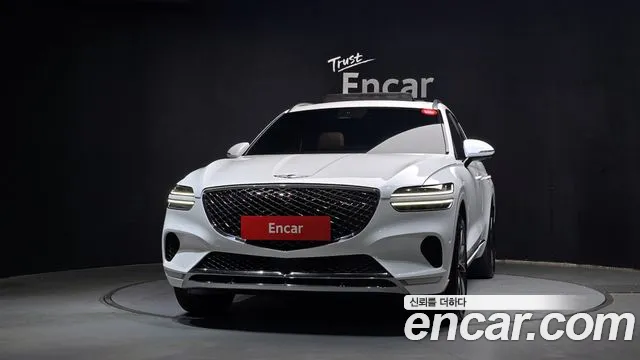 Genesis GV70 — Фото автомобиля 3