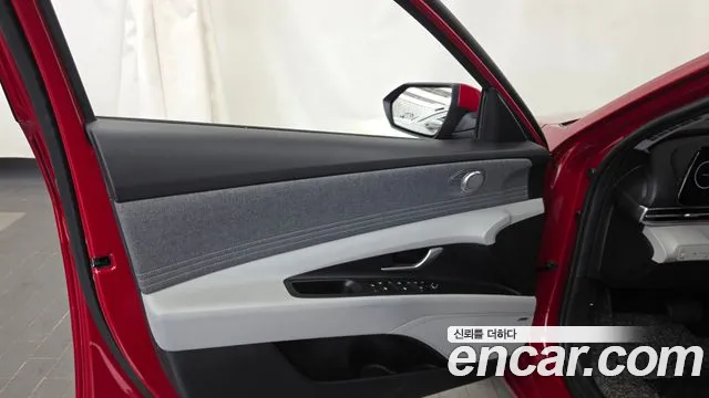Hyundai Avante CN7 — Фото автомобиля 13
