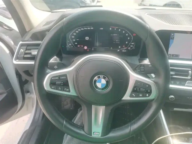 BMW 3 Series — Фото автомобиля 10