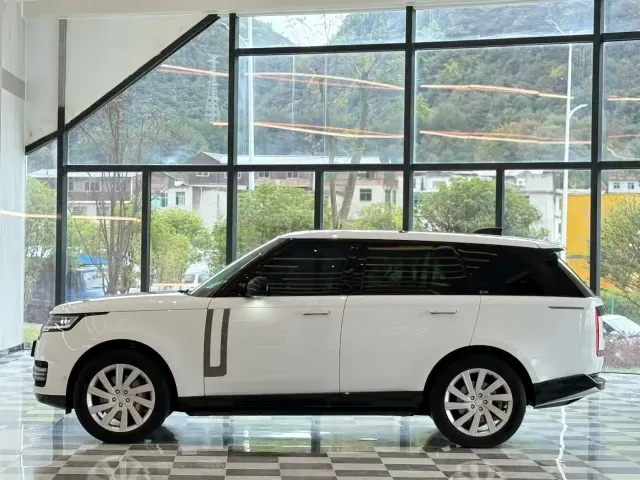 Land Rover Range Rover — Фото автомобиля 3
