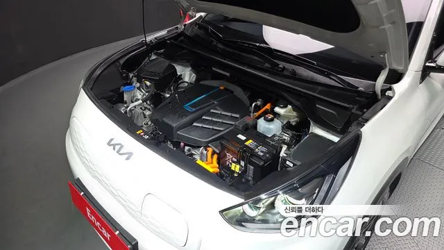 Kia Niro — Фото автомобиля 6