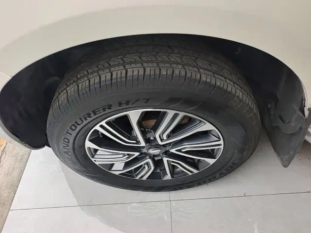 Nissan Terra — Фото автомобиля 22
