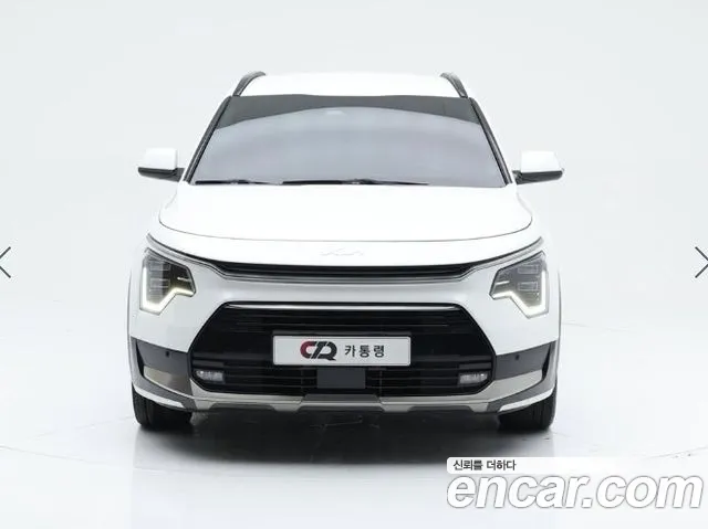 Kia Niro The All New Niro Signature — Фото автомобиля 2