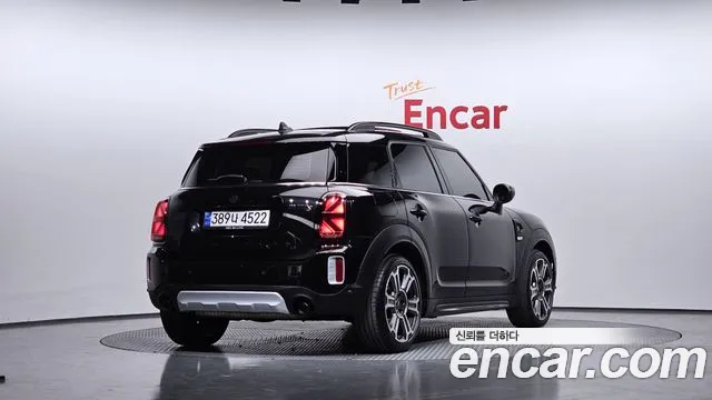 MINI Countryman — Фото автомобиля 2
