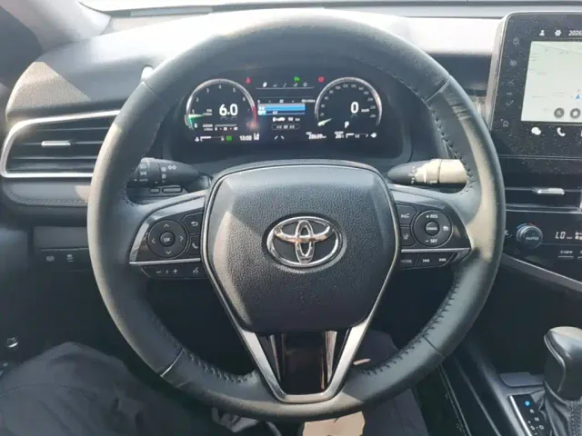 Toyota Camry — Фото автомобиля 10