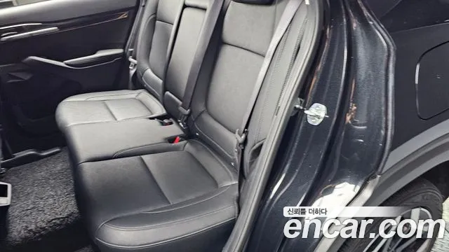 Kia Seltos — Фото автомобиля 28