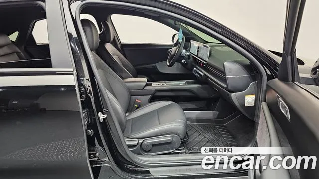 Hyundai Ioniq 6 — Фото автомобиля 11