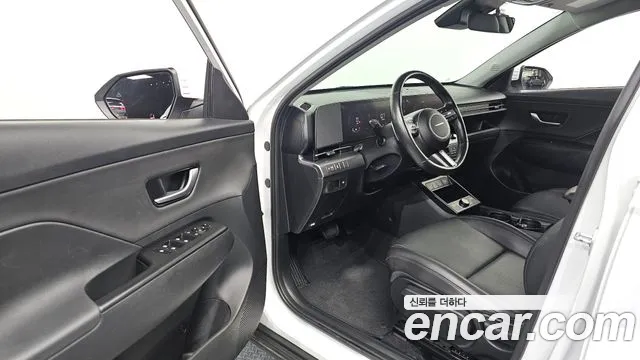 Hyundai Kona SX2 — Фото автомобиля 10