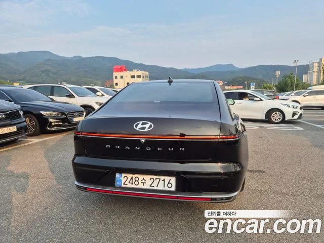 Hyundai Grandeur GN7 — Фото автомобиля 4