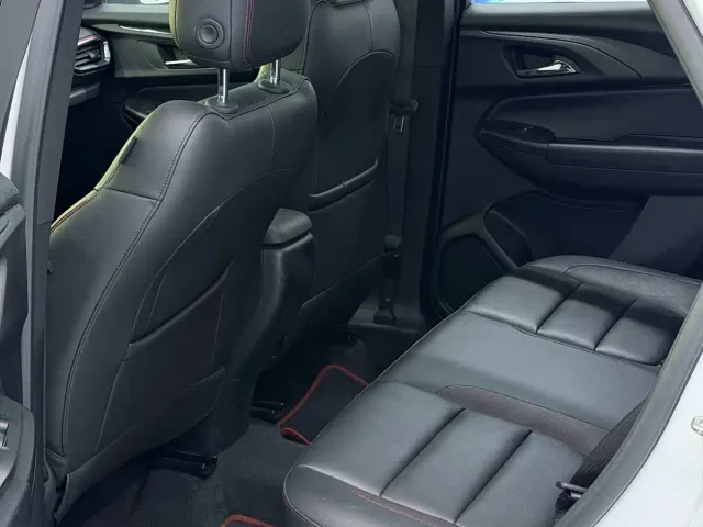 Chevrolet Trailblazer — Фото автомобиля 8