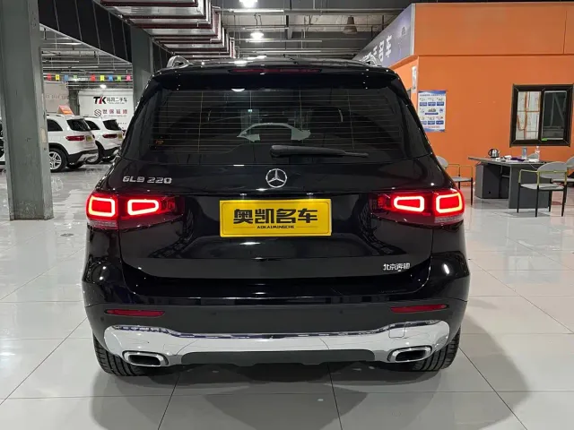 Mercedes-Benz GLB-Class — Фото автомобиля 4