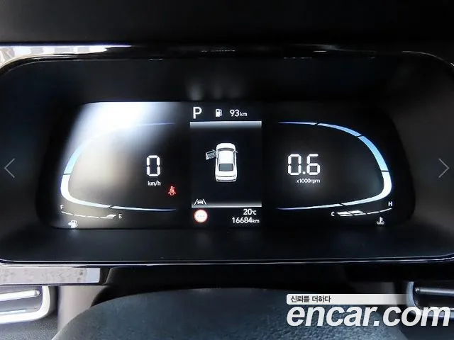 Hyundai Avante — Фото автомобиля 9