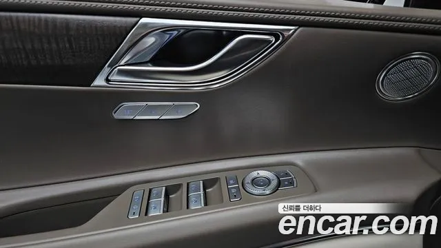 Genesis GV80 2.5T Бензин AWD — Фото автомобиля 12
