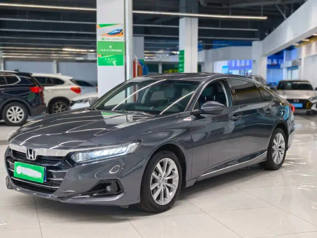 Фотография автомобиля — Honda Accord
