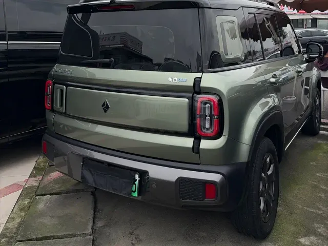 Baojun Yep Plus — Фото автомобиля 3