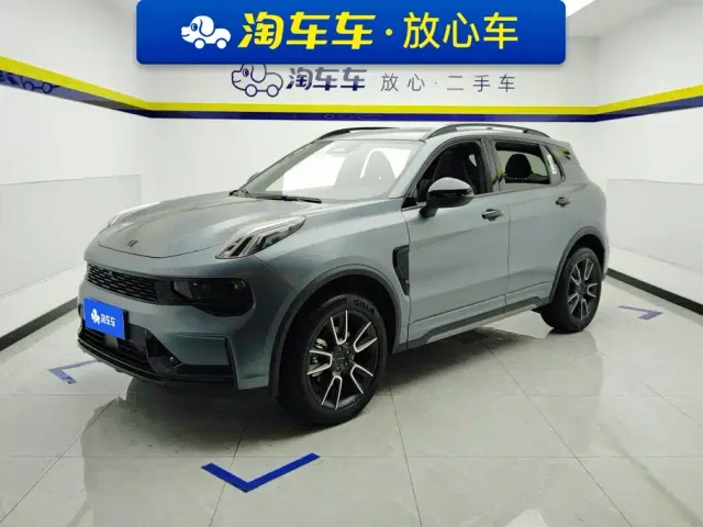 Фотография автомобиля — Lynk & Co 01