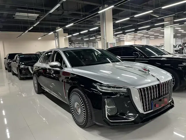 Hongqi H5 — Фото автомобиля 3