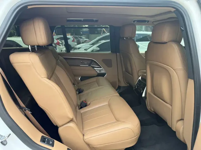 Land Rover Range Rover — Фото автомобиля 10