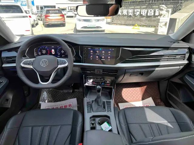 Volkswagen Passat — Фото автомобиля 6