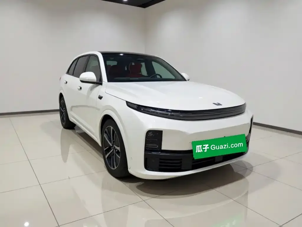 Li Auto Li Auto L7 2024 Pro — Фото автомобиля 3