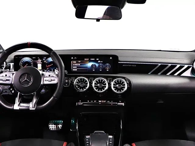 Mercedes-Benz A-Class AMG — Фото автомобиля 19