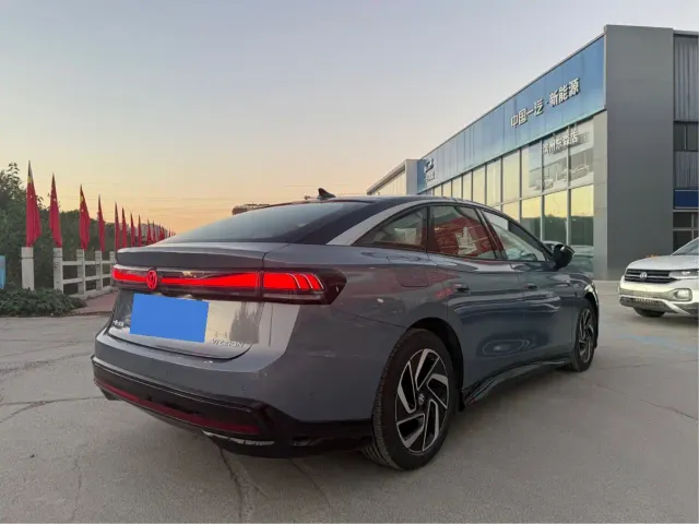 Volkswagen ID.7 Vizzion — Фото автомобиля 13