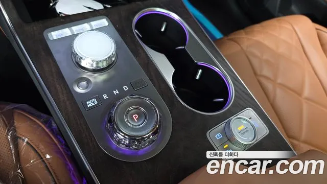 Genesis GV80 — Фото автомобиля 12