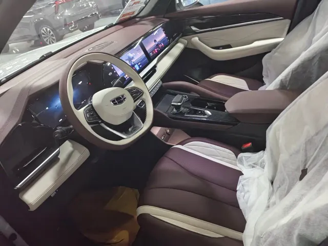 Geely Xingyue L — Фото автомобиля 6