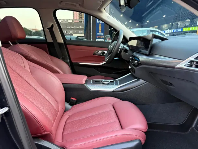 BMW 3 Series — Фото автомобиля 12
