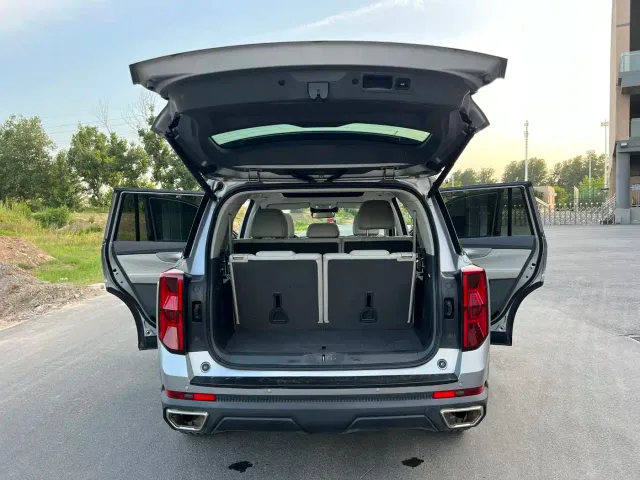 GAC Trumpchi GS8 — Фото автомобиля 22