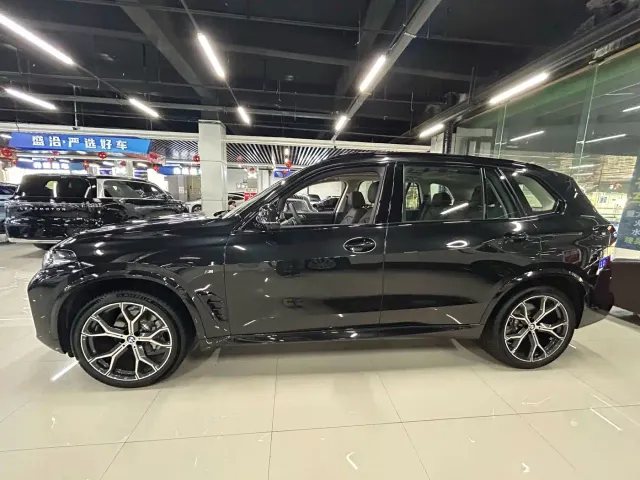 BMW X5 — Фото автомобиля 5