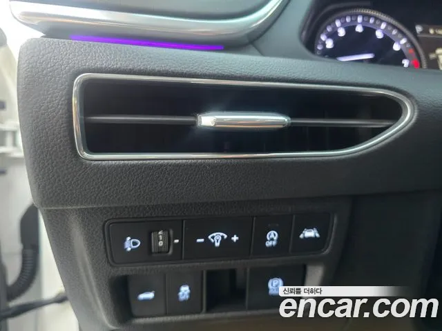 Hyundai Sonata — Фото автомобиля 14