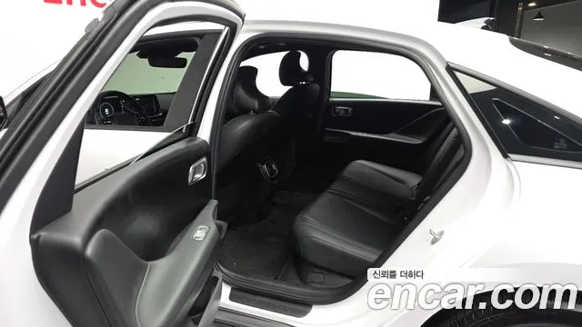 Hyundai Ioniq 6 — Фото автомобиля 16