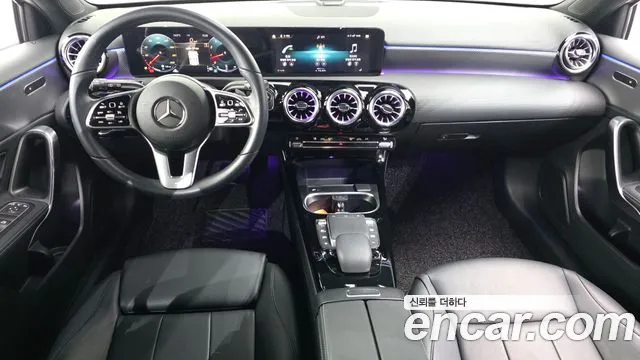 Mercedes-Benz A-Class W177 — Фото автомобиля 10