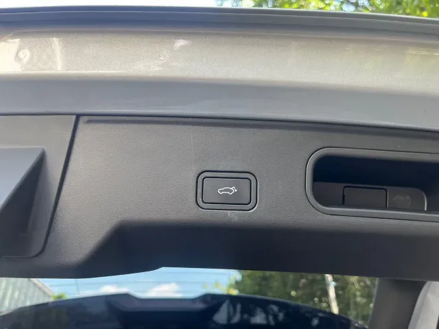 Geely Boyue L — Фото автомобиля 19