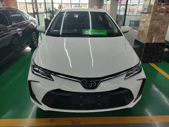 Toyota Corolla — Фото автомобиля 2